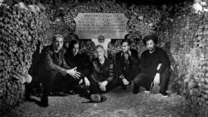 Koncert pred milionima mrtvih: Queens of the Stone Age o snimanju u pariskim katakombama za Danas