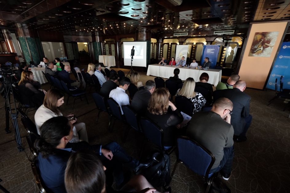 Konferencija Kluba novinara: Posljedice represivnih zakona u Srpskoj se već osjete