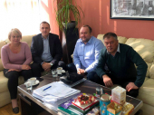 Korak po korak do rešenja: Sastanak čelnika KNAUFA i opštine Surdulica
