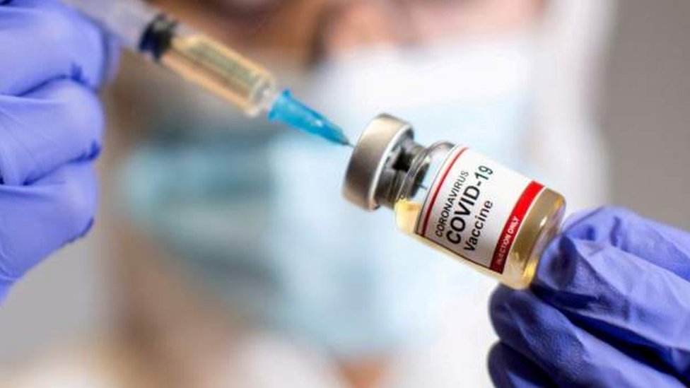 Korona virus: Dva miliona preminulih u svetu do sada, kineska vakcina u Srbiji u subotu