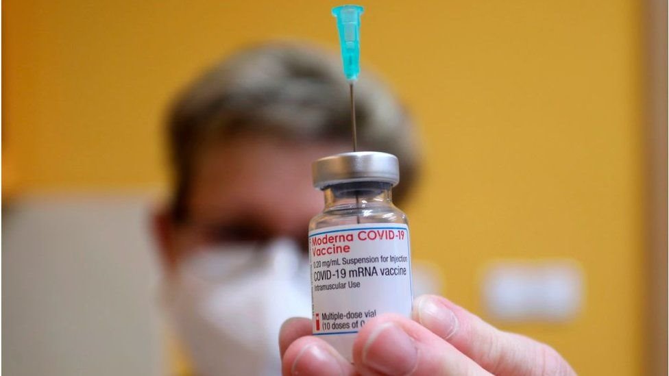 Korona virus: Krizni štab odlučio – nema pomeranja raspusta u Srbiji, u Grčkoj obavezna vakcinacija za starije od 60 godina