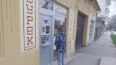 Korona virus: Pekara u Pančevu burek prodaje samo preko šaltera