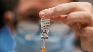 Korona virus: Ruski stručnjaci uskoro u Srbiji, Biontek negira kašnjenje u proizvodnji vakcine