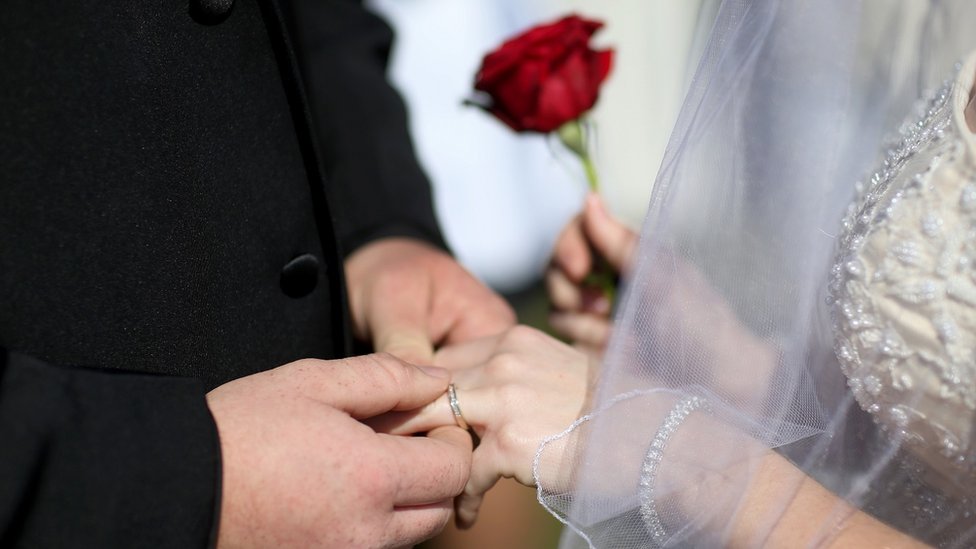 Korona virus i svadbe: Zašto su stranci počeli masovno da se venčavaju u Srbiji