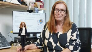 Korona virus, nauka i barbike: Nova lutka po uzoru na naučnicu koja je napravila vakcinu AstraZeneka