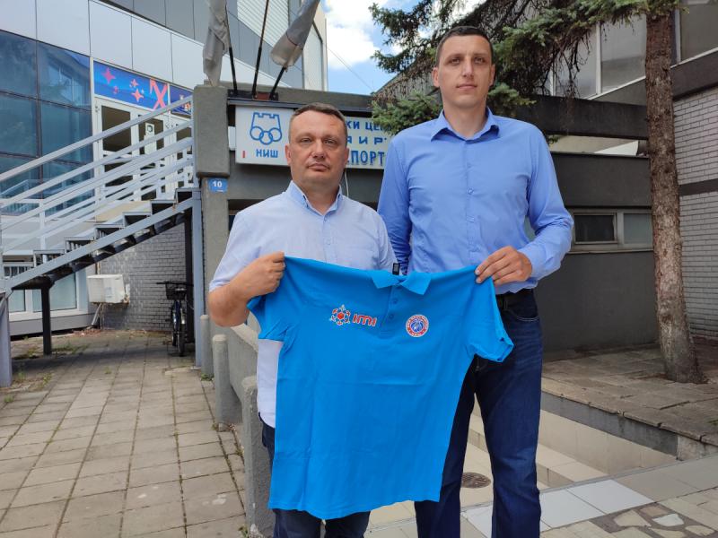 Košarka: Aleksandar Mladenović zamenio dres direktorskom foteljom