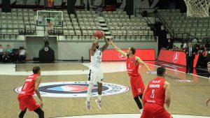 Košarkaši Partizana pobedili ekipu Bahčešehira sa 82:76