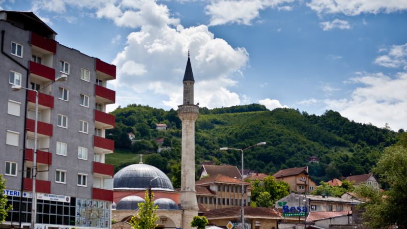 Kosovo: Imam džamije u Kačaniku razrešen dužnosti