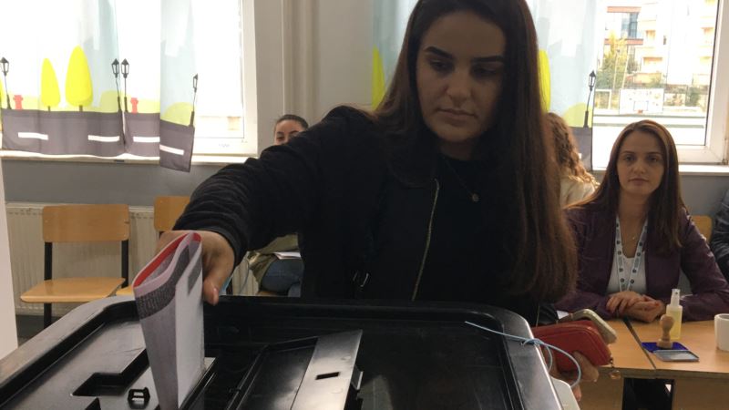 Izbori na Kosovu: Vode Samoopredeljenje i Demokratski savez, Srpskoj listi za sada 10 poslaničkih mesta