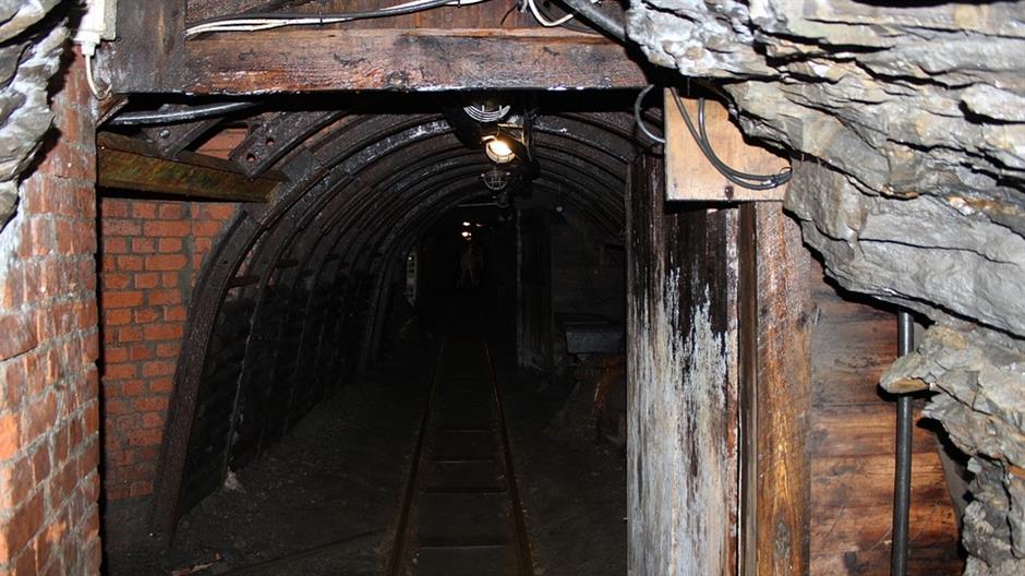 Kosovo government adopts statute for disputed mine complex
