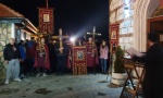 Kosovo podržava vernike u Crnoj Gori: Litija i moleban u Kosovskoj Mitrovici (FOTO/VIDEO)
