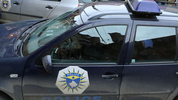 Kosovska policija: Srbin uhapšen na prelazu Končulj vređao policajce