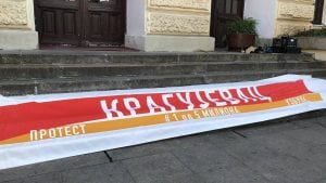 Kragujevac: Na protestu najuporniji, razgovor sa građanima sledeće subote