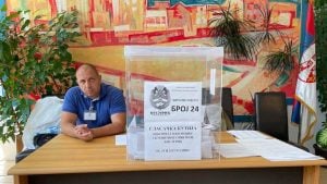 Kreni-Promeni zabeležio veći broj nepravilnosti na biračkim mestima u Kosjeriću i Zaječaru