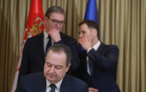 Kreni-promeni: Vučić i Dačić su legalizovali kosovskog policajca koji je tukao srednjoškolca