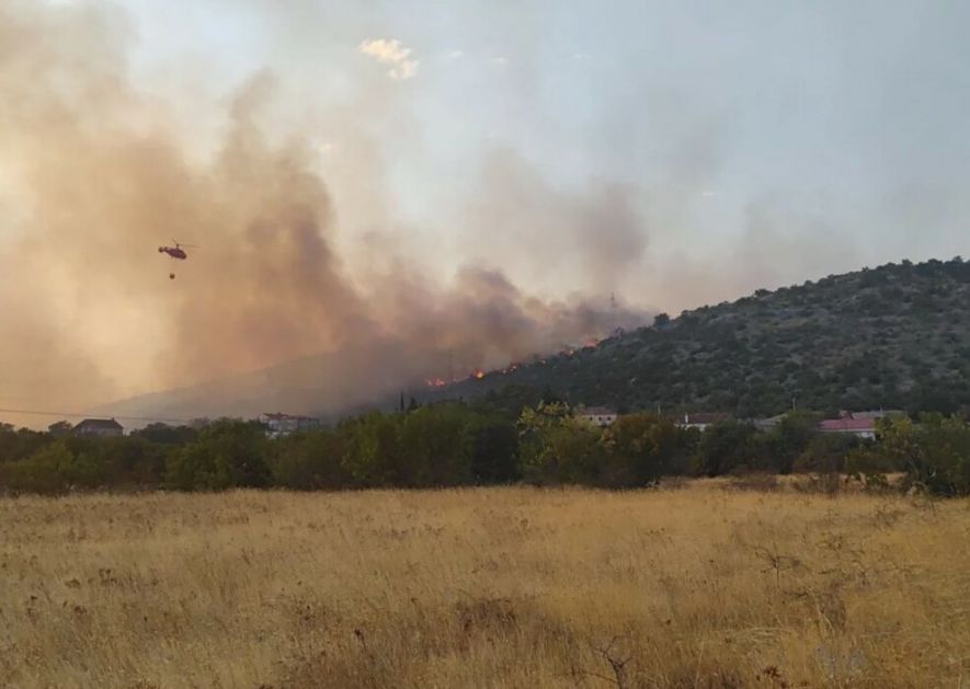 Kritična situacija u vezi sa požarom u Piperima u blizini Podgorice