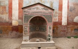 
					Kuća ljubavnika u Pompeji se otvara za javnost nakon 40 godina 
					
									
