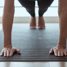 Kundalini joga: Ova tehnika pomoći će vam u prevazilaženju STRESNIH ODNOSA i u OSLOBAĐANJU od negativnih emocija 