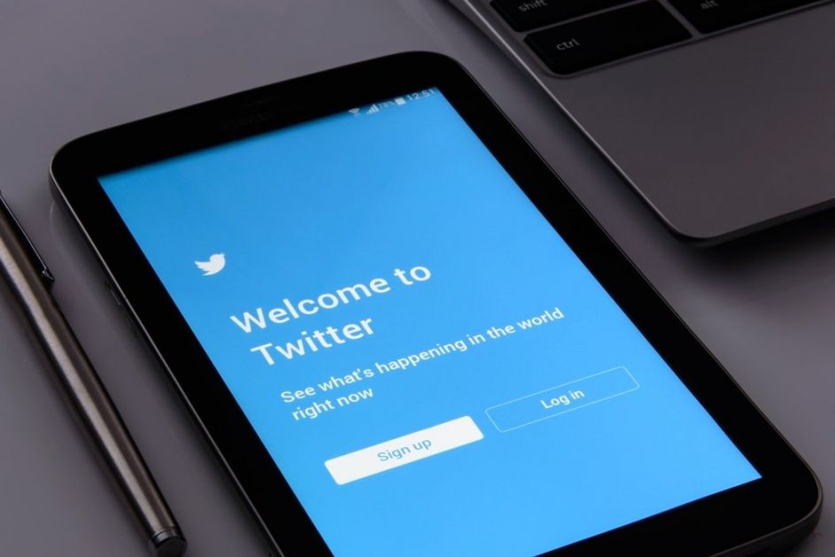 Kvartalni prihod Tvitera od reklama porastao za 22 odsto