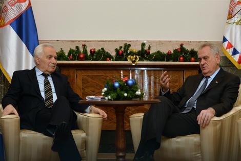 LAPSUS U PREDSEDNIŠTVU Momčilo Krajišnik pobrkao Nikolića i Miloševića