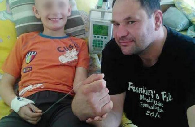 LAZARU JE OSTAO SAMO MORFIJUM Ocajna porodica tesko bolesnog decaka iz Leskovca poziva u pomoc