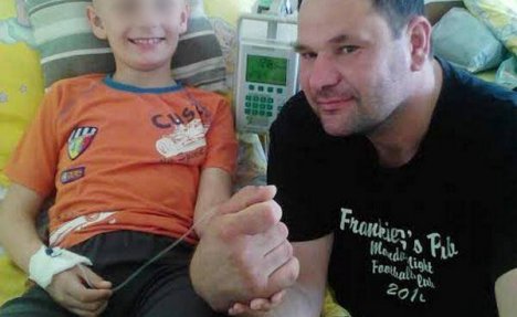 LAZARU JE OSTAO SAMO MORFIJUM: Očajna porodica teško bolesnog dečaka iz Leskovca poziva u pomoć