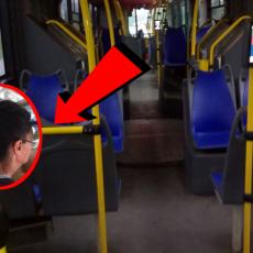LEGENDA! Scena iz gradskog autobusa nasmejala Beograđane! Ona je potpuni hit (FOTO)
