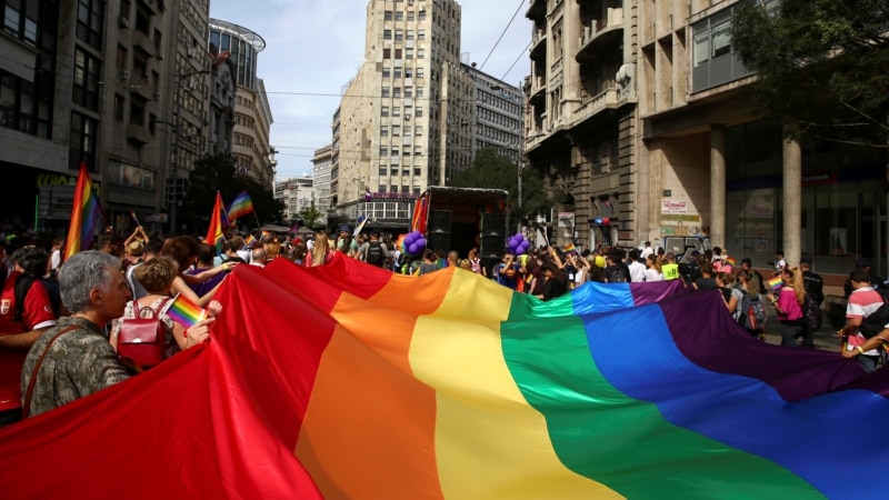 LGBT+ organizacije u Srbiji osudile posetu predsednika Ugande Beogradu