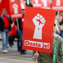LOPOVI, ODLAZITE Hrvati protestuju protiv Plenkovićeve stranke u čak PET gradova! Evo šta je poručio hrvatski premijer (FOTO)