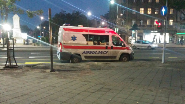 Lakše povređena žena u udesu na Novom Beogradu