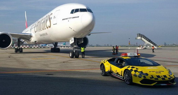 Lamborghini Huracán postaje Follow me automobil