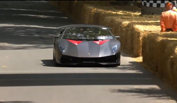 Lamborghini Sesto Elemento je napokon legalan za puteve