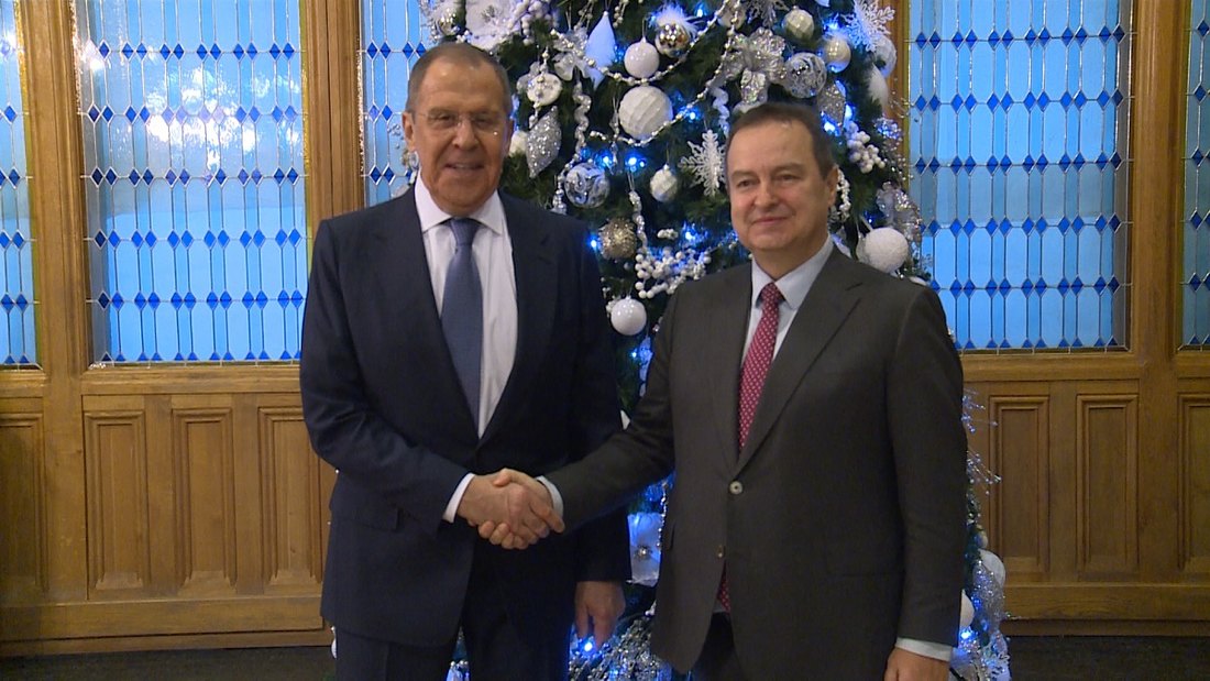 Lavrov Dačiću: Odnosi između naših zemalja dostigli nivo istinskog strateškog partnerstva