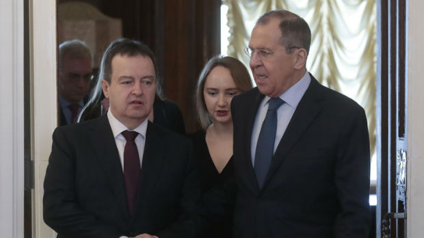Lavrov čestitao Dačiću Dan državnosti