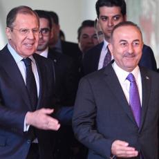 Lavrov i Čavušoglu imali HITAN razgovor o situaciji u Siriji