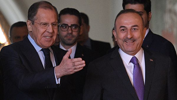 Lavrov i Čavušoglu razgovarali o situaciji u Siriji