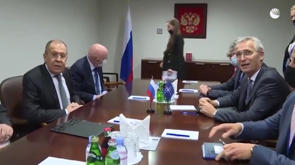 Lavrov šaljivo: Ne iskušavajte vašu sreću, Rusija neće ući u NATO