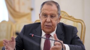 Lavrov upozorio: Bliski istok na ivici „totalnog rata“