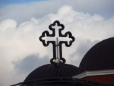Lažni sveštenik s grupom provalio u crkvu na Kosovu i Metohiji