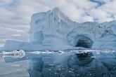Led na Grenlandu poprima drugu boju, naučnici zabrinuti