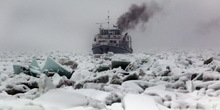 Ledolomci načeli čep u Daljskoj krivini, Mađari šalju još dva broda