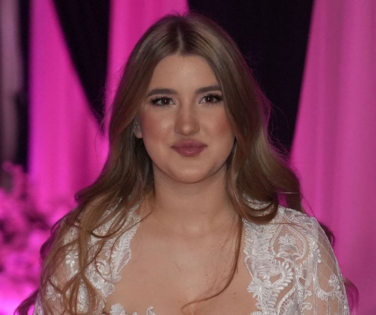 Lena Marinković 13 godina čekala da pokaže šta misli o mužu svoje majke