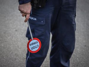 Leskovačka policija uhvatila vozača sa 3,39 promila alkohola i biciklistu pod dejstvom droge