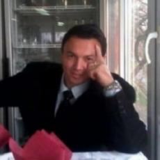 Leskovčanin sahranjen POSLE ČETIRI MESECA: Ivica (48) je poginuo u Čikagu, TELO DOPREMLJENO JUČE avionom Er Srbije