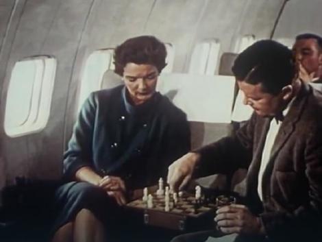 Letenje avionom pre 60 GODINA bilo je DALEKO BOLJE, a ovaj snimak to najbolje dokazuje (VIDEO)