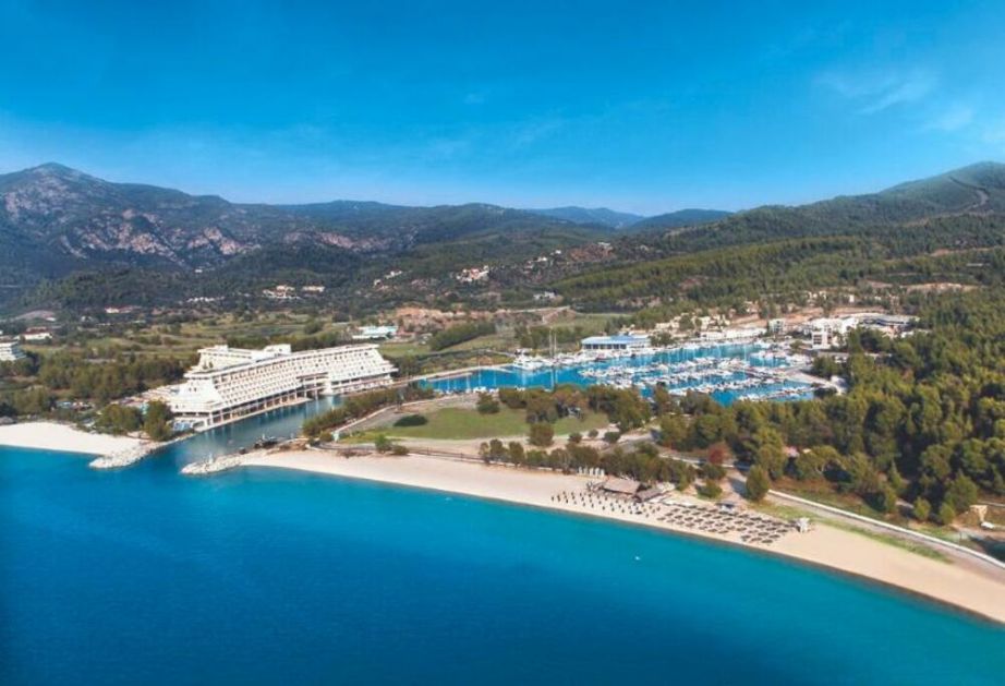 LETO U JULU I AVGUSTU: Za grčke LUX hotele sa 5* Travelland nudi najpovoljnije cene