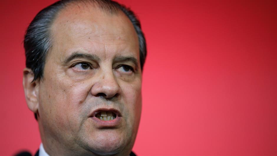 Lider francuske Socijalističke stranke podneo ostavku