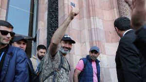 Lider jermenske opozicije dobio podršku i obustavio protest