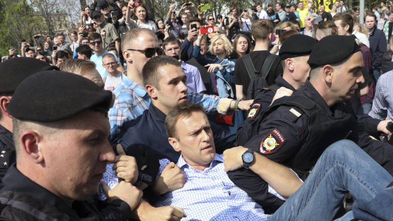 Lider ruske opozicije uhapšen na protestu protiv Putina 