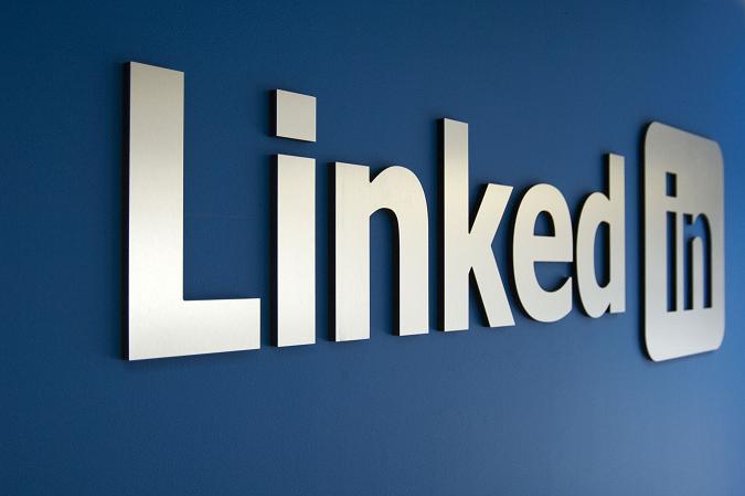 LinkedIn gasi 960 radnih mesta